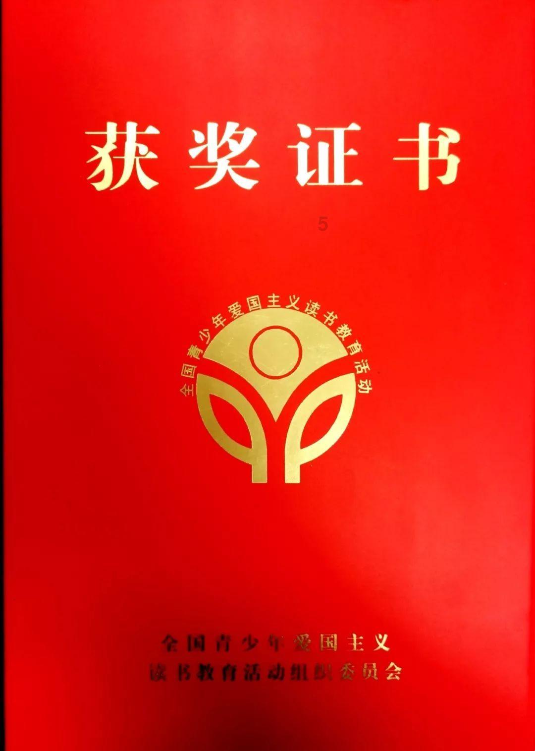 南宁铁路公安处“特警+乘警”守护春运列车平安